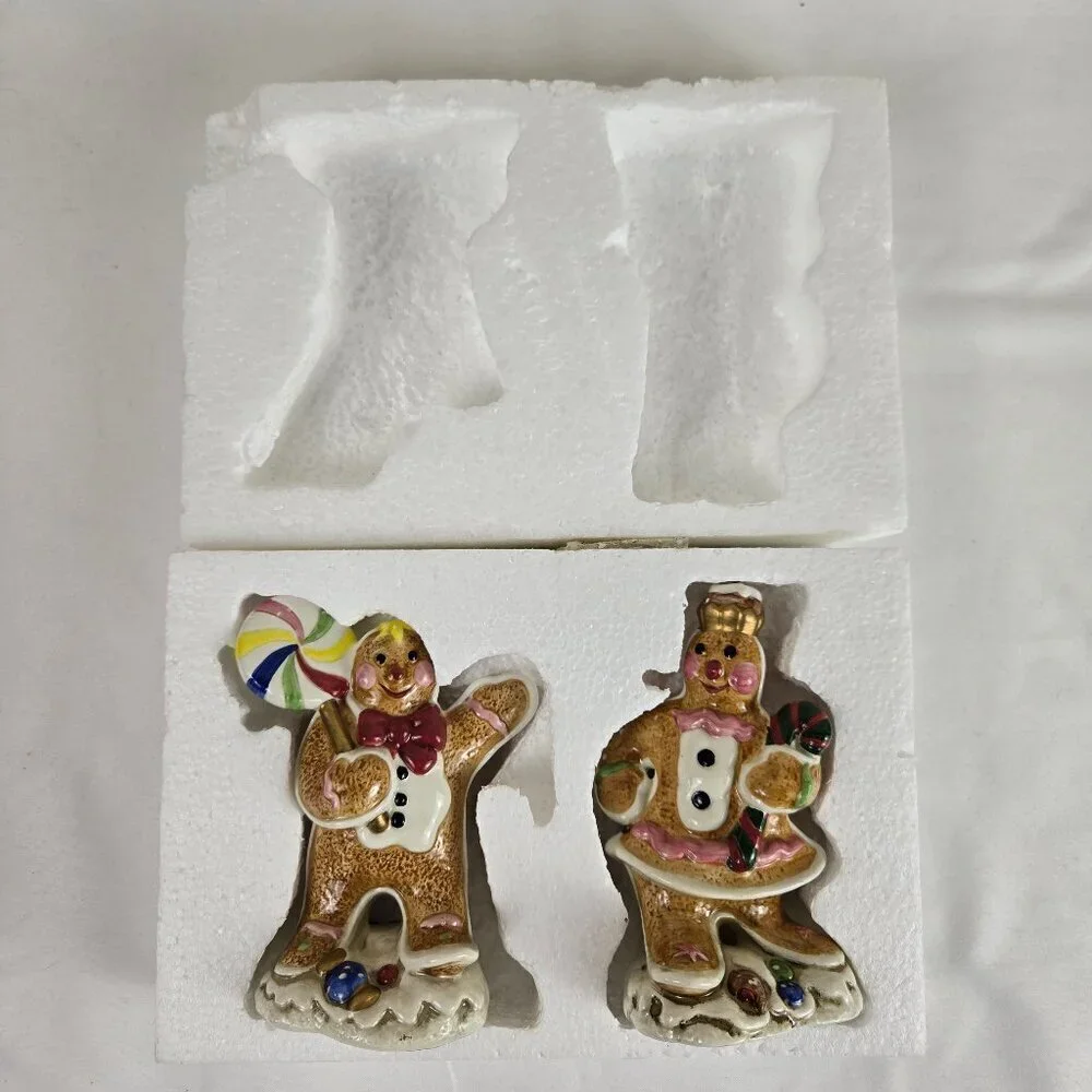 Fitz and Floyd Candy Lane Gingerbread Salt and Pepper Shaker Set Ceramic Vintage
